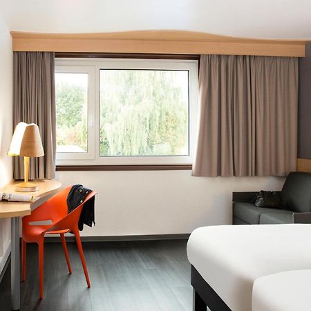Ibis 3 Lacs Neuchatel Thielle Zewnętrze zdjęcie