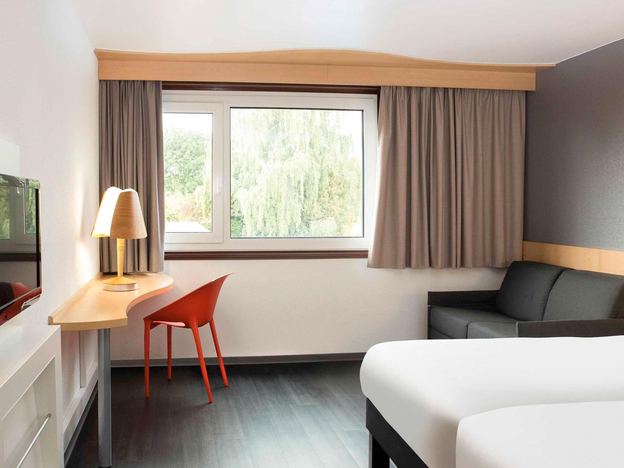 Ibis 3 Lacs Neuchatel Thielle Zewnętrze zdjęcie