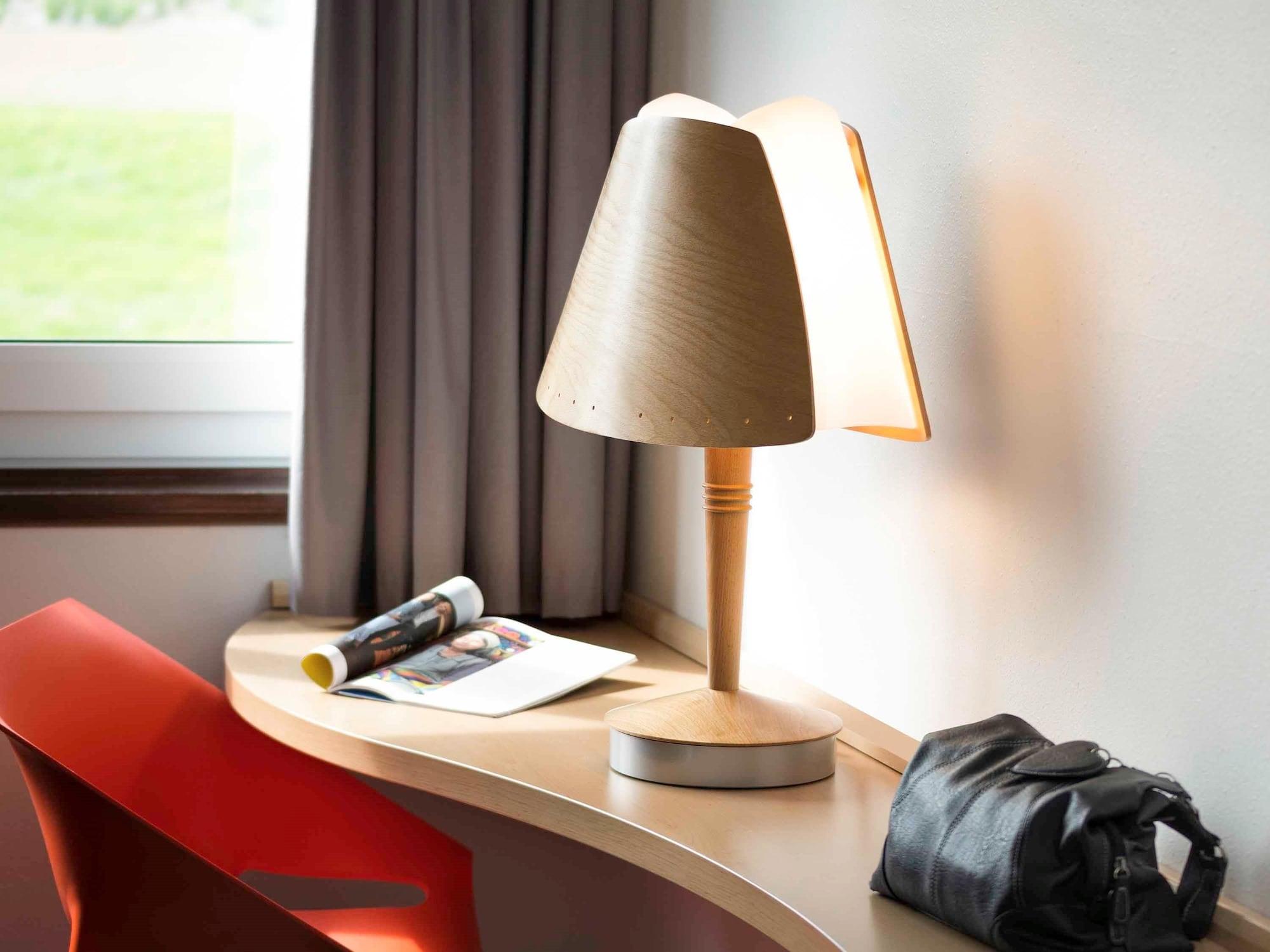 Ibis 3 Lacs Neuchatel Thielle Zewnętrze zdjęcie