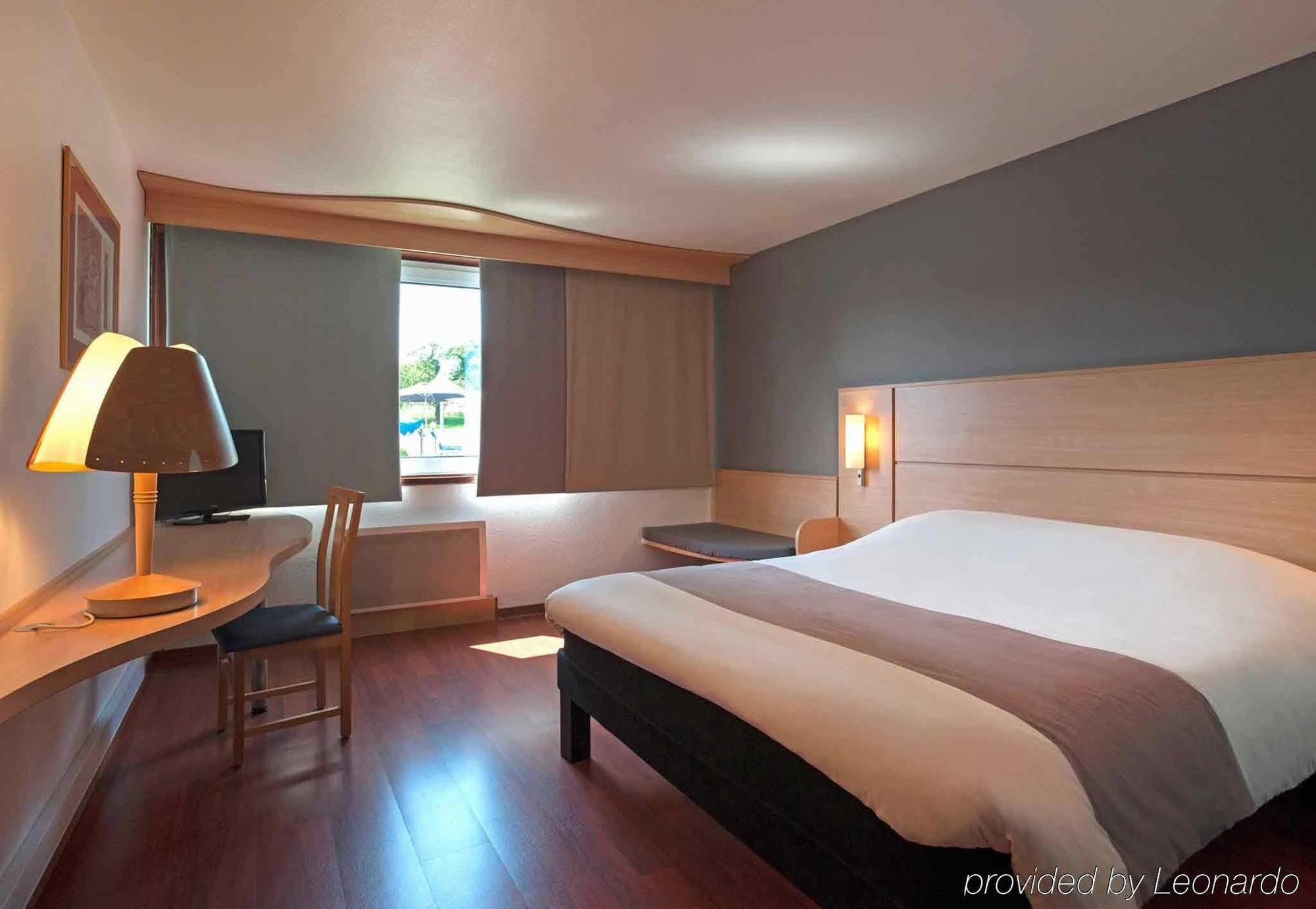 Ibis 3 Lacs Neuchatel Thielle Zewnętrze zdjęcie