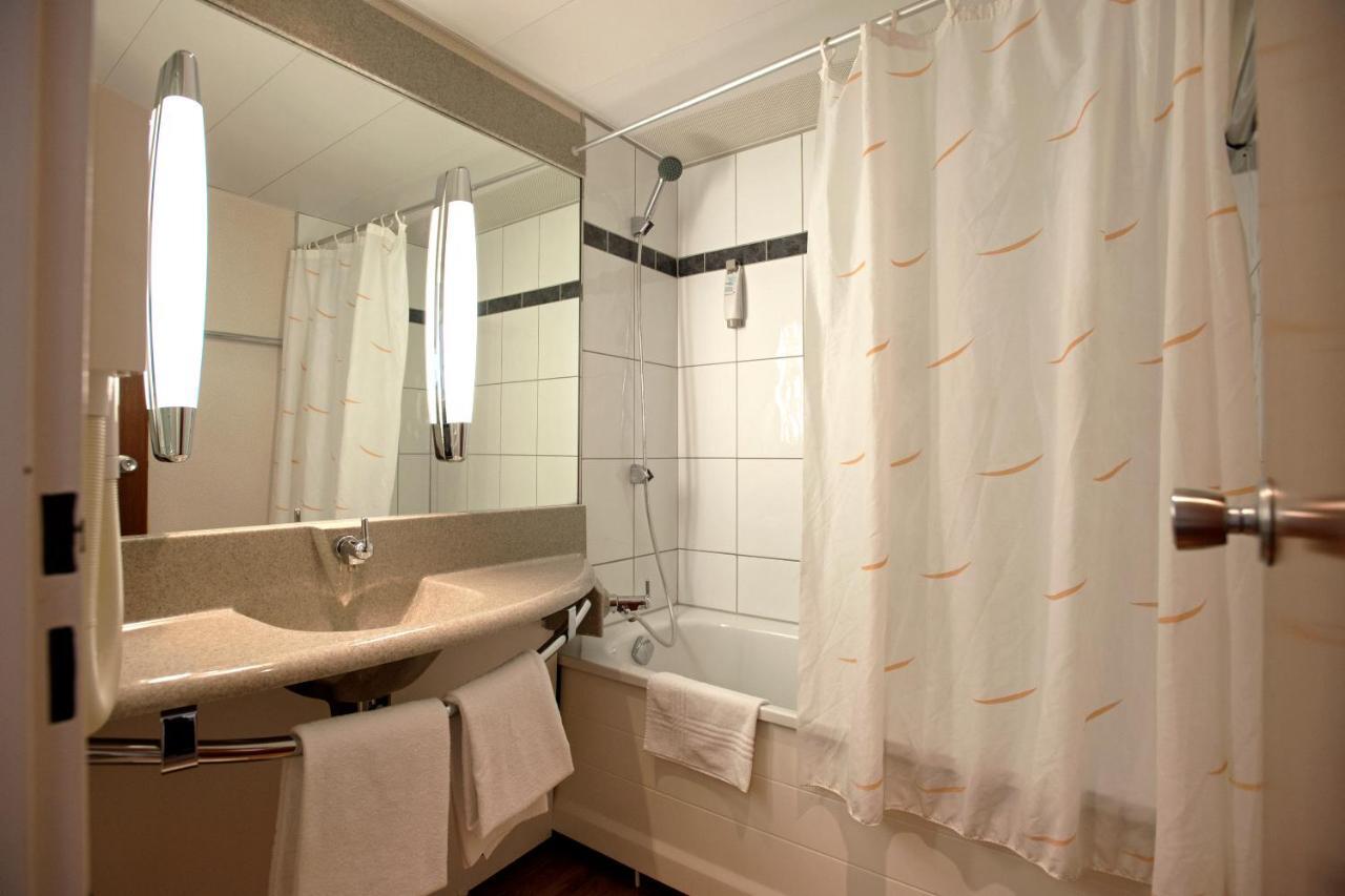 Ibis 3 Lacs Neuchatel Thielle Zewnętrze zdjęcie